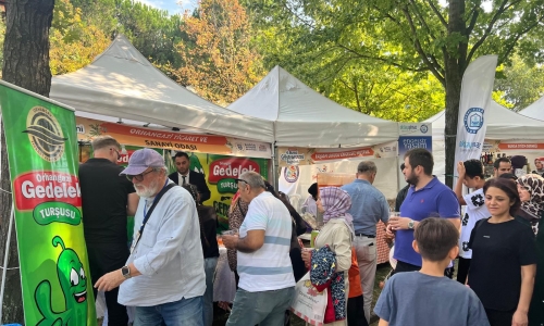 Bursa Gastronomi Festivali’ne Gedelek Turşusu Damga Vurdu